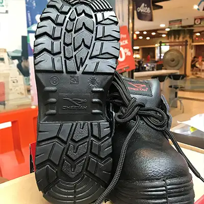 Distributor Sepatu Safety Cheetah 3002H warna hitam